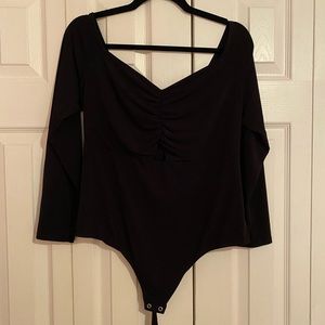 Black bodysuit w/ long sleeves